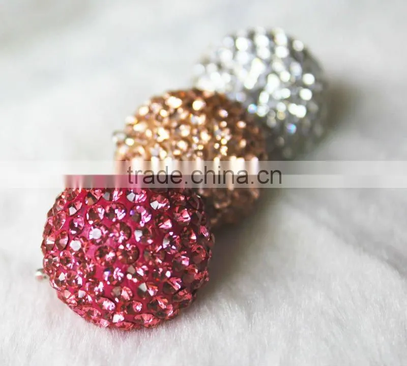 Handmade resin pandent of jewelry