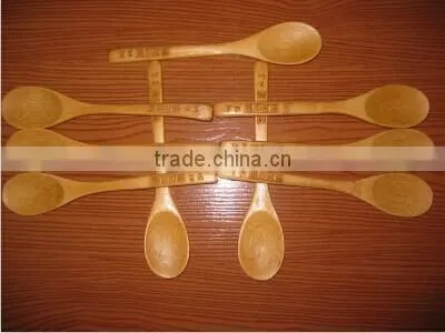 Producers directly wholesale all kinds of bamboo spoons