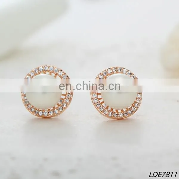 Gold ear tops designs hot wholesale chic gold delicate diamante flower bridesmaid wedding double sided pearl stud earrings