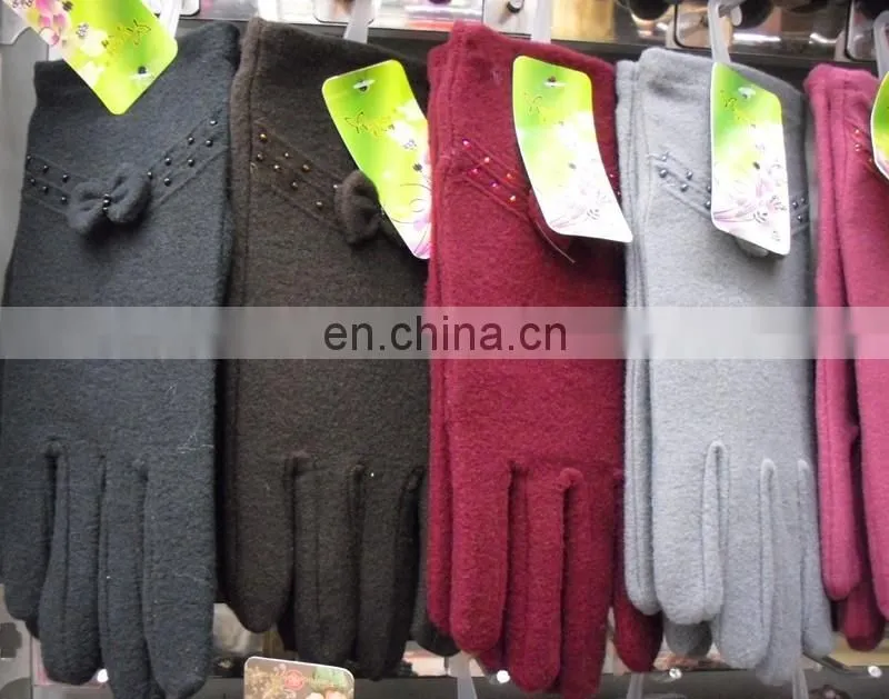 Best Prices different types acrylic knitted magic gloves with good offer