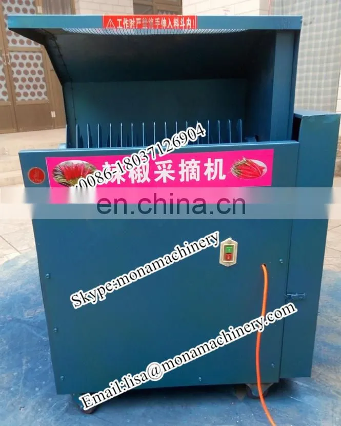 Automatic farm use red chili picking machine /pepper picker harvester with high capacity