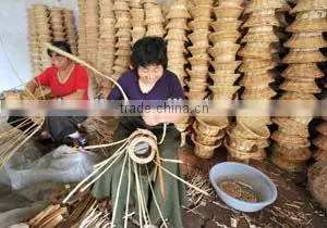 handmade roundwicker baskets.oval baskets.woodenchip baskets.