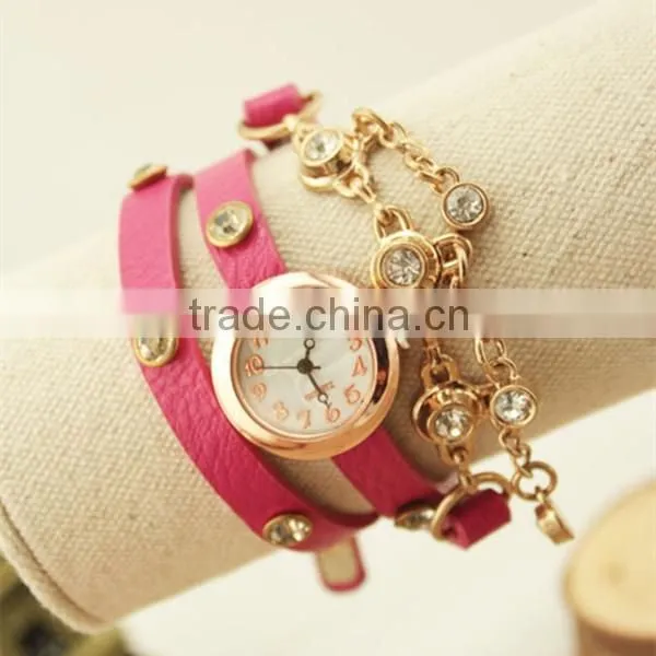 2015 Leather Strap Vintage Bracelet Lady Watch Relojes With Pendant