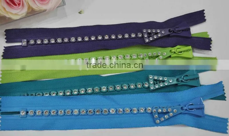 NO 8 rhinestone/diamond/crystal zipper