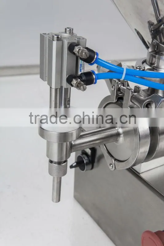 Semi automatic liquid bottle filling machine