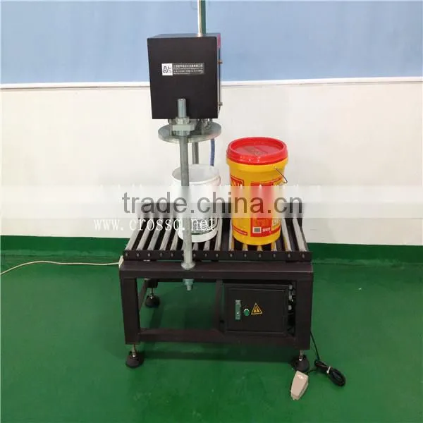 Plastic Lids Pressing Machine