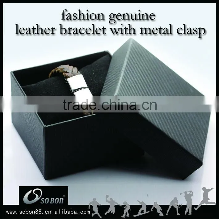 Fashion Jewelry Braided Leather Bracelet with Clasp