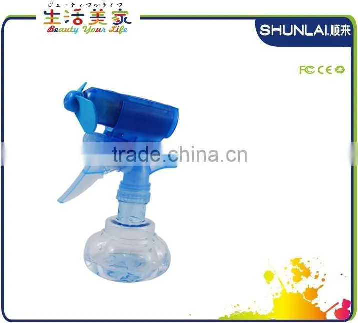 plastic knapsack sprayer in garden sprayer
