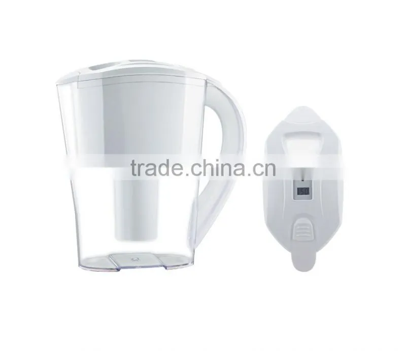 Plastic 2.5L activated carbon water filter pitcher with counter