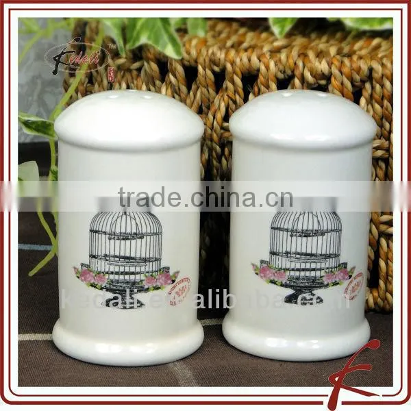 crab shape ceramic salt pepper set