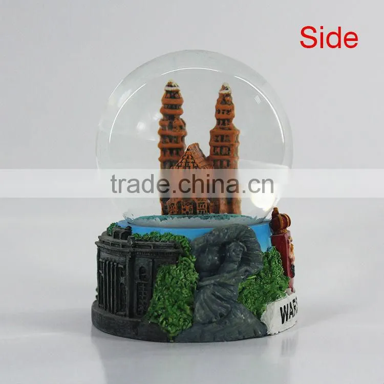 Resin funny poland souvenir snow globes