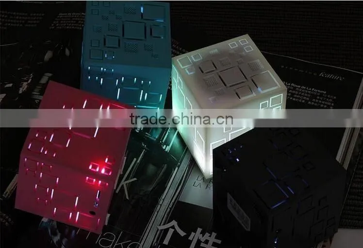 New Arrival Magic Cube Wireless Bluetooth Speaker With LED Flashlight/FM Radio Portable Q Plus Rubik's Cube Bluetooth Speaker