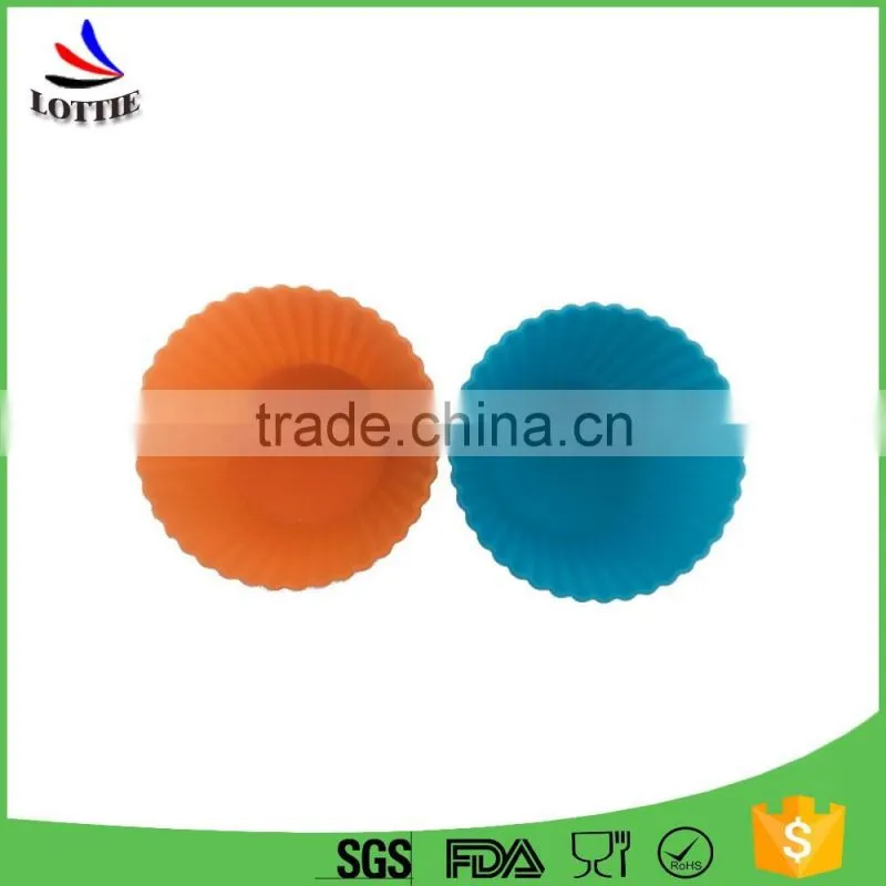 2016 new custom design round shape silicone molds for make cake
