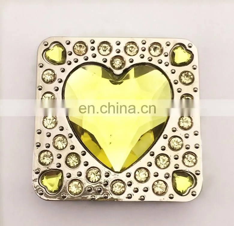 Wholesale square foldable purse hanger with heart shape crystal
