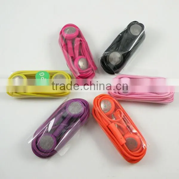High quality ,low price, 3.5mm colorful earphones for iphone4/apple