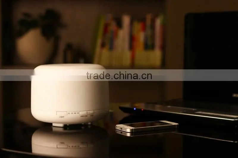 500ml Aromatherapy Essential Oil Diffuser Ultrasonic Air Humidifier with 4 Timer Settings 7 LED Color Changing Lamps