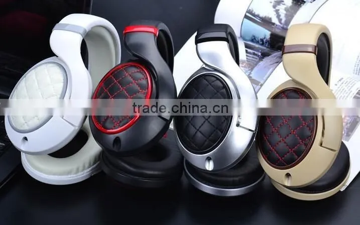 EP11 noise reduction OEM headphone factory