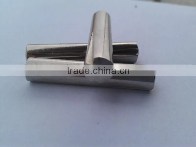 Grooved pins, half length taper grooved DIN1472