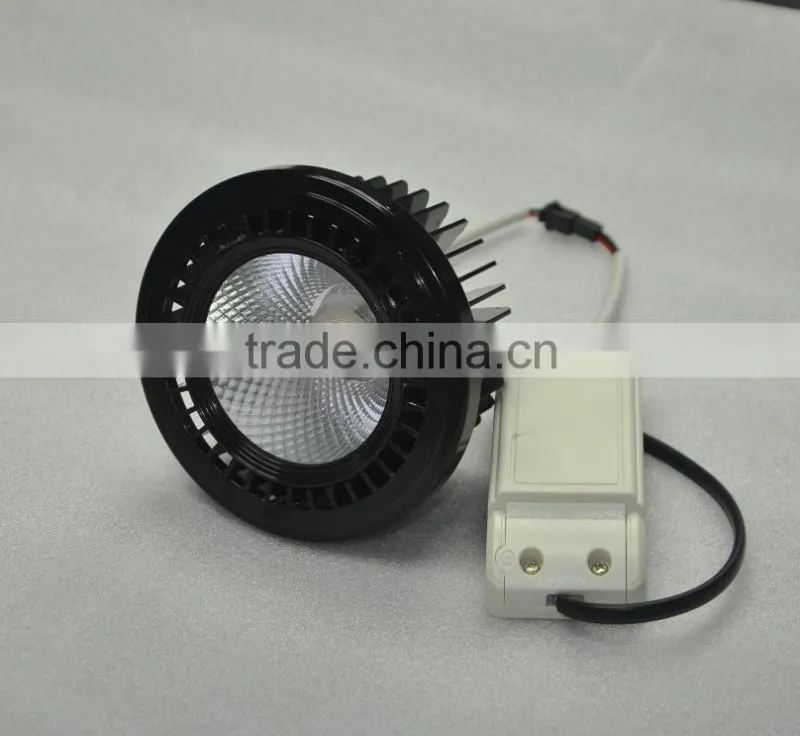 Unique Appearance High Quality 7W 10W 3000K 5700K Plug in Light Bulb