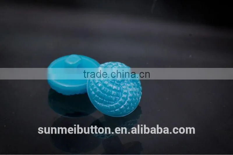 Bulk Heart Shaped Shank Rhinestone Fashion Button Ornaments