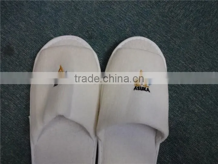 Multi-function embroidery new models slippers for men