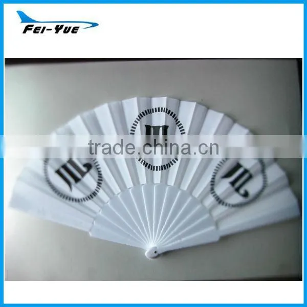 PP Type and Custom Logo White Plastic Hand Fan