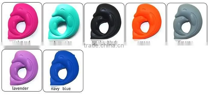 Fashion FDA mom wearing silicone bond teether pendant