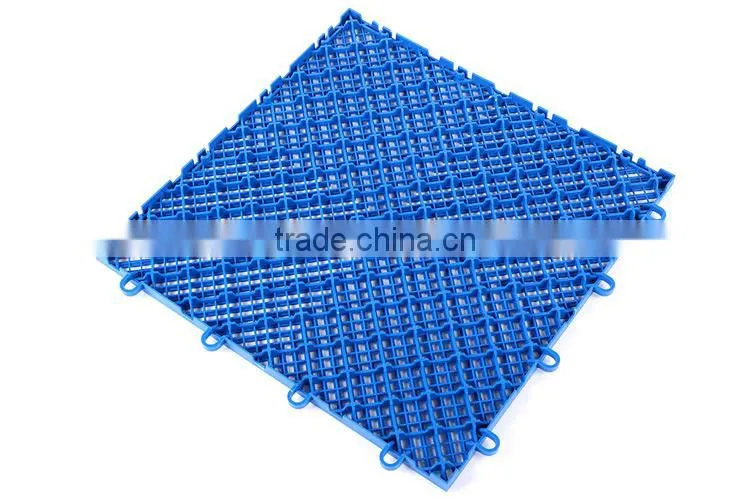 Easy clean DIY interlocking Anti-slip PP tiles For swimming pool