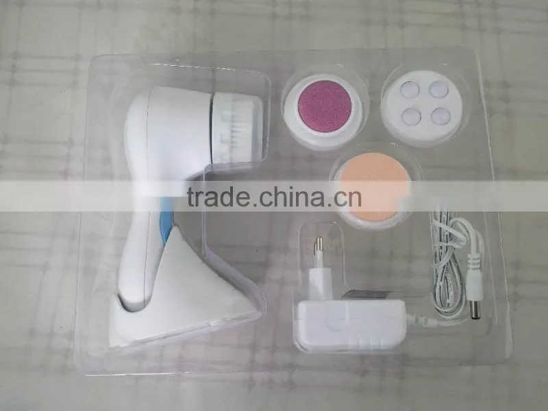 Facial cleansing brush , 360 rotational facial cleansing brush