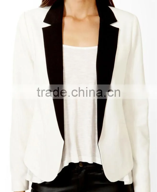 Essential Contrast Lapel Blazer