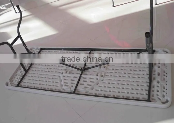 Outdoor Plastic Folding Table