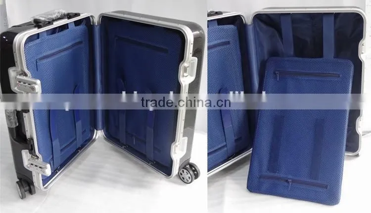 Hot Custom carbon fiber travel suitcase 20 inch , super strong Code Lock smart suitcase with caster wheels