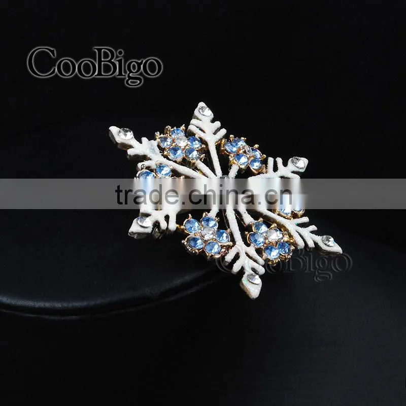 Fashion Jewelry Rhinestone Glitter Powder Snowflake Pin Brooch Gold Plated Christmas Party Gift Promotion Apparel Accessories