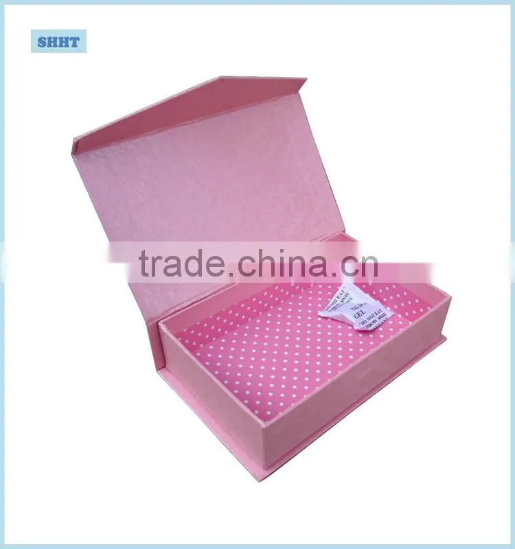 cristmas gift lovely packaging box with color ribbon and custom design
