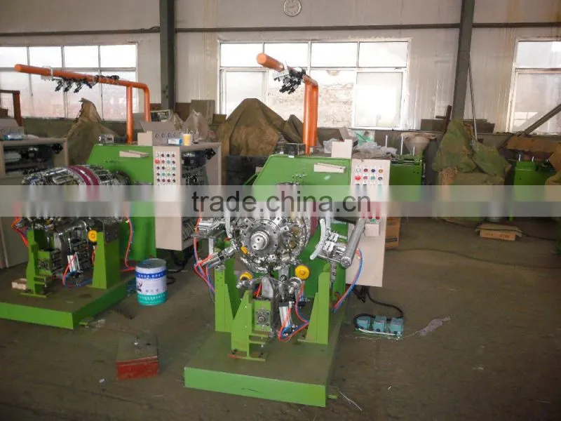 Tyre building machine