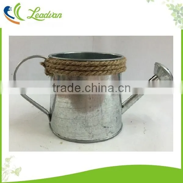 Antique garden decorative metal mini little small kids watering can with handle garden storage watering pot