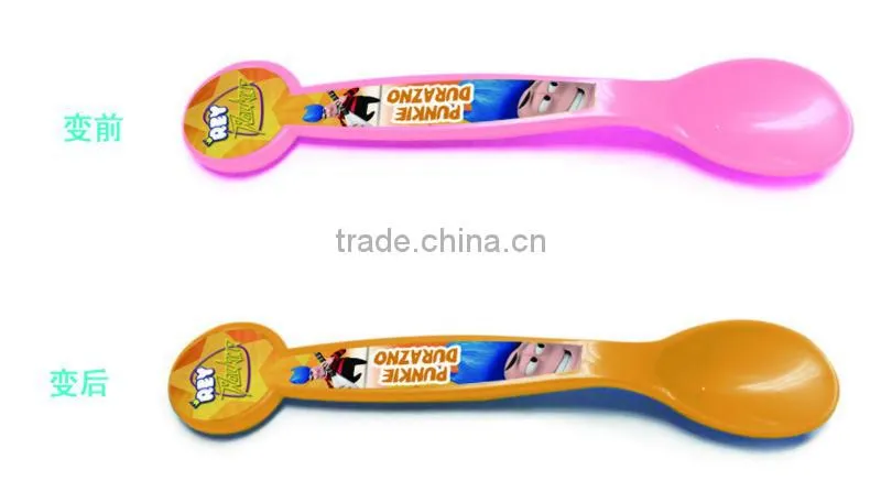 Ice Cream Plastic Spoon Changing Color