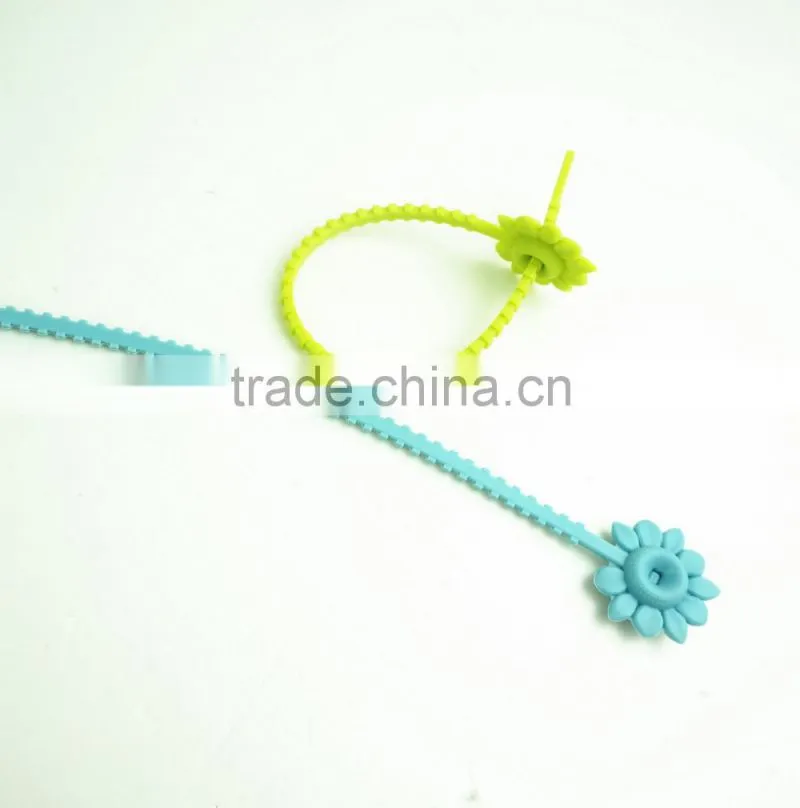 16134 flower shape Silicone Multi-Use Tie Wraps