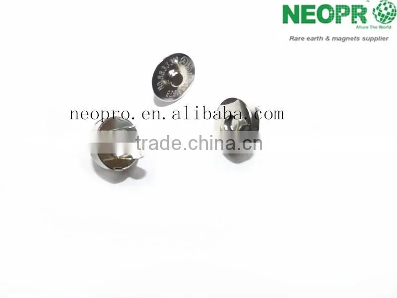 Low Price Magnetic Button