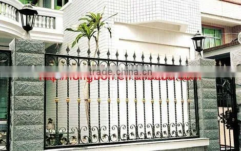 2015 hot galvanized handmade cheap iron fence