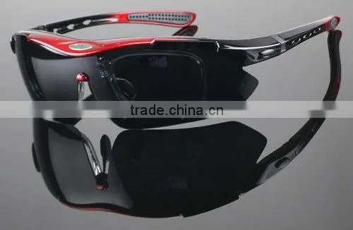 RUNNING SUNGLASSES