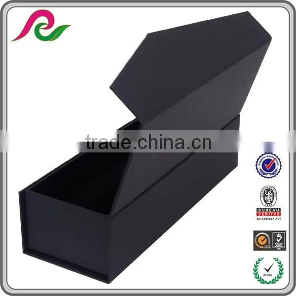 Custom black cardboard paper box with EVA magnet for wine packing