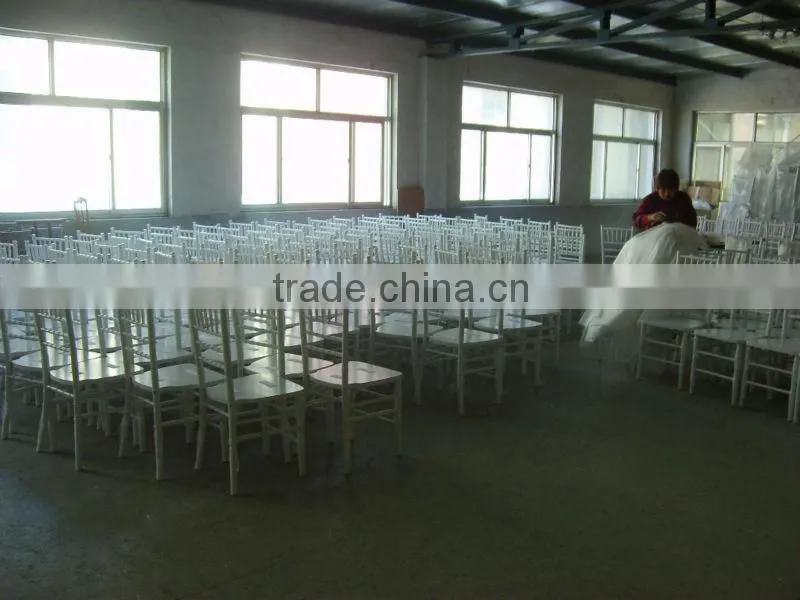 Hot sale grey pu leather hotel dining chair,chiavari banquet chair