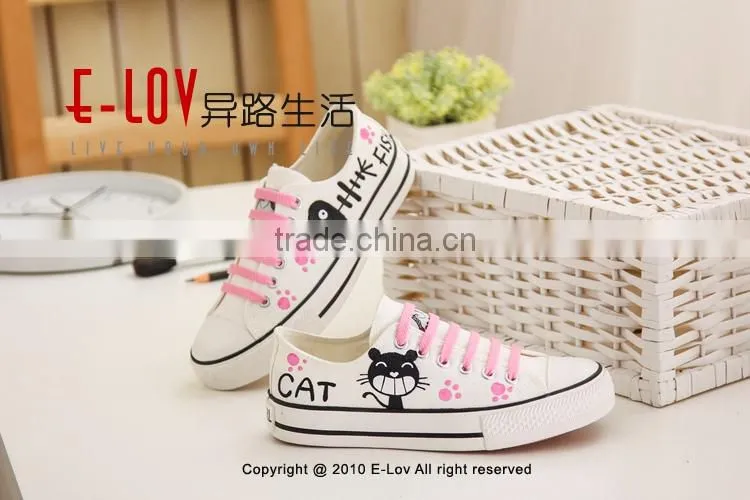 Hot sales high quality new style custom fabric print shoes