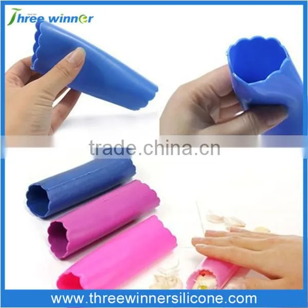 kitchen accessories kitchen gadgets silicone garlic clove peeler