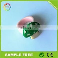 New Design soft pvc gifts finger ring