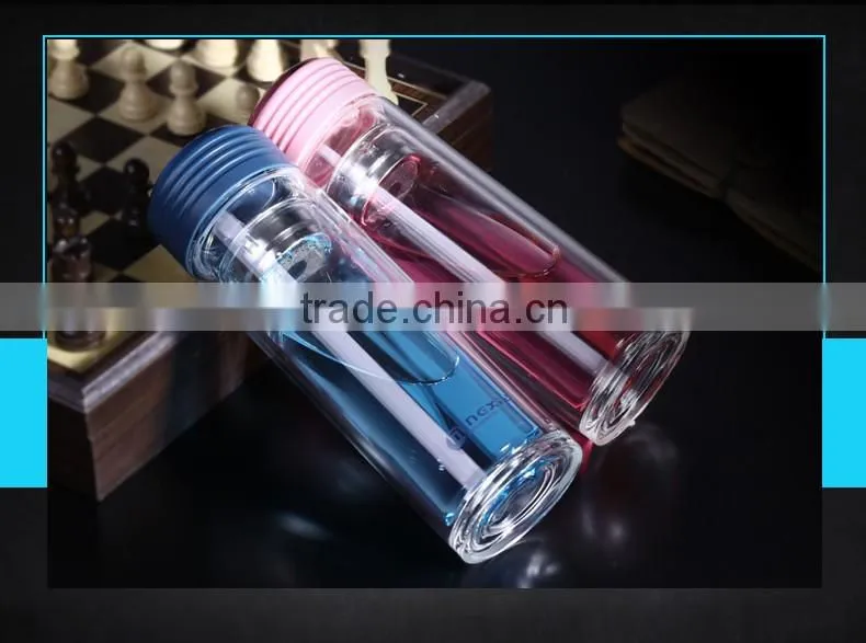 Promontional Gift 550 ml Dark Color Tea Infuser Glass Sport Water Bottle