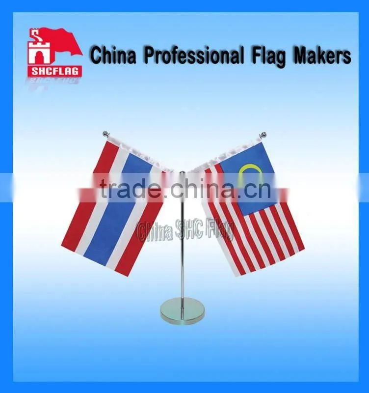 V-shaped table top flag office flag with metal base and pole