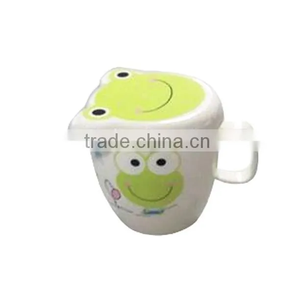 Wholesale plastic cups with lids for children