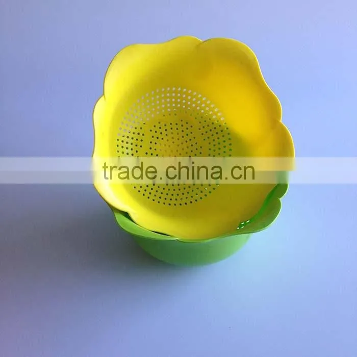 Kitchen Multipurpose Plastic Flower Shape Vegetable Basket